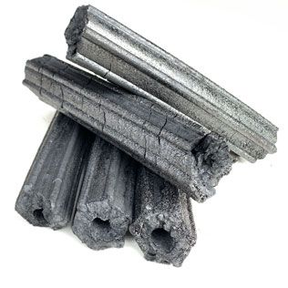 Charbon de bois compressé
